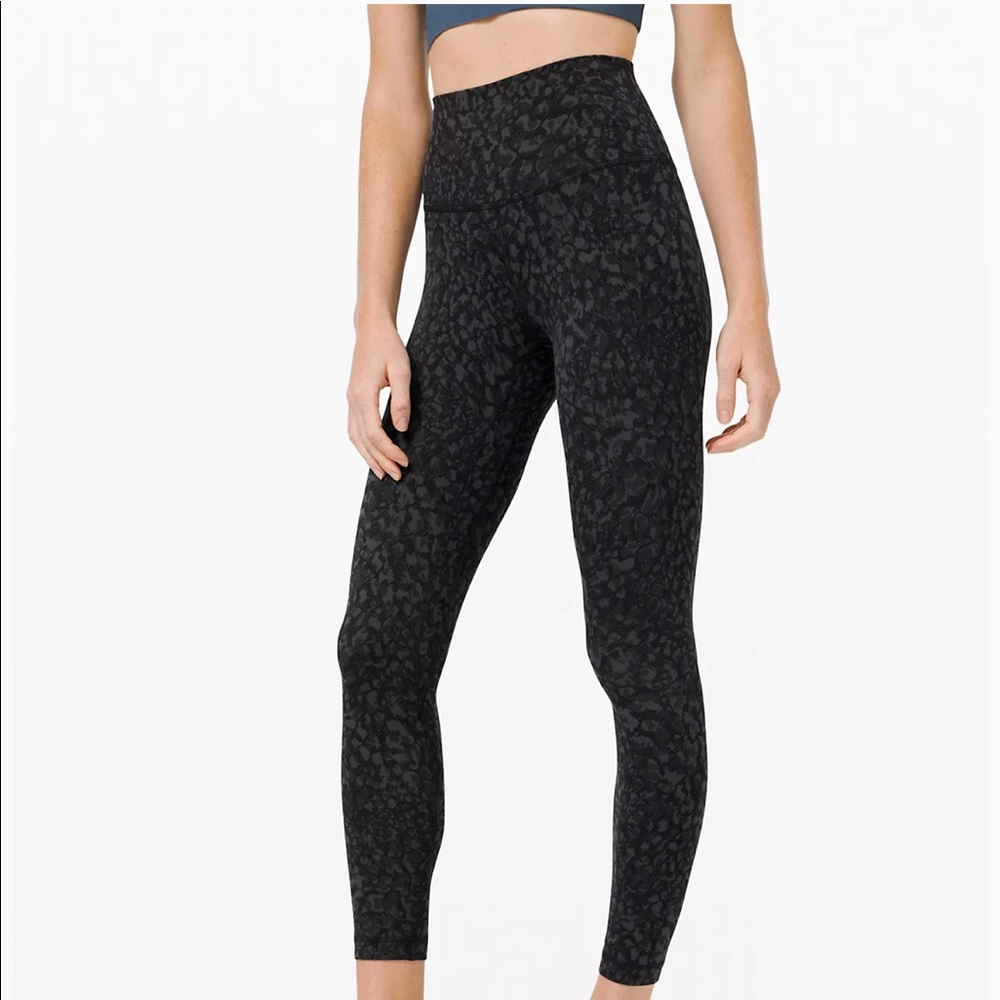 NWT size 2 lululemon Align™ Pant 25" - Wild Thing